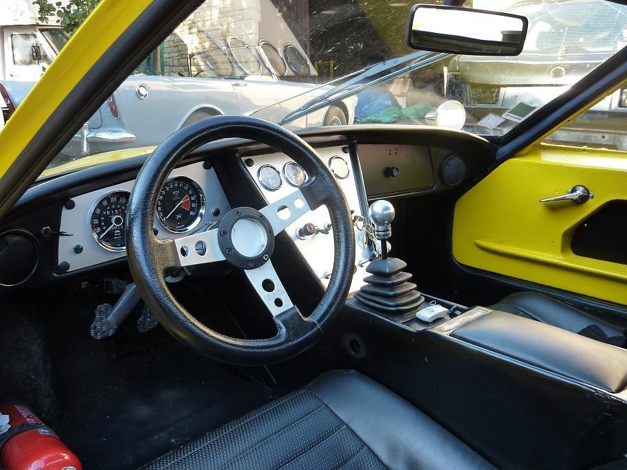 Lot de pièces LOTUS lotus B23 LesAnciennes.com