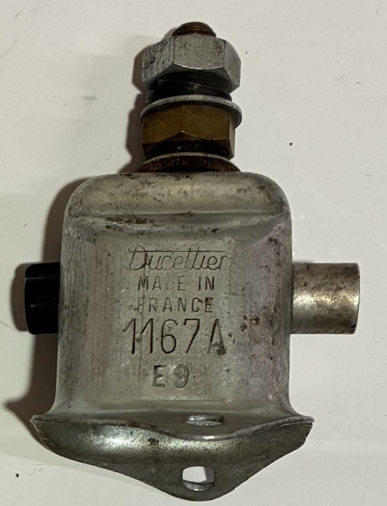 Contacteur NEUF démarreur Ducellier 1167A LesAnciennes.com