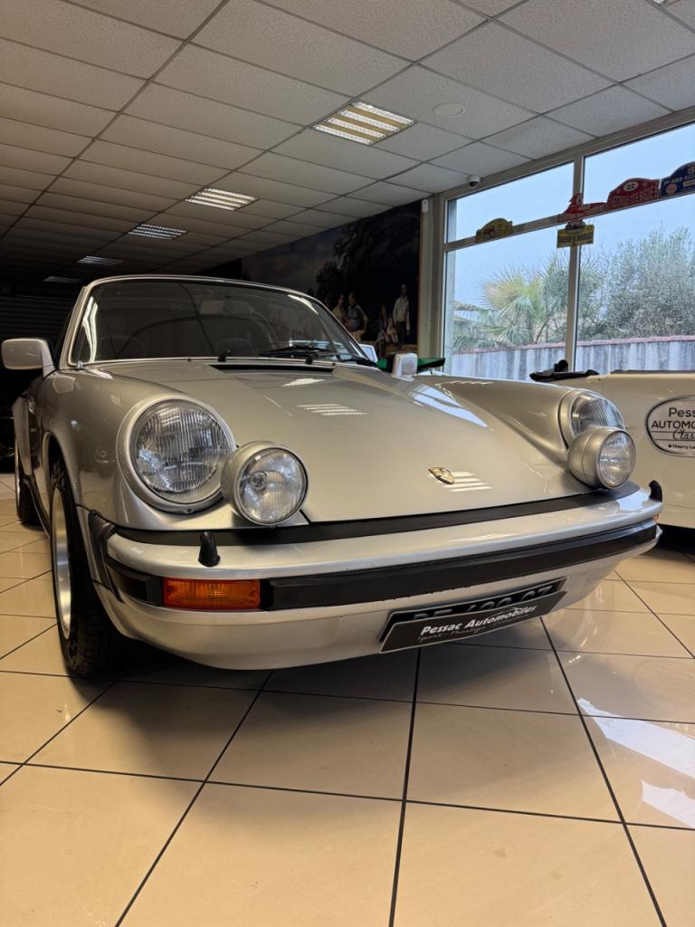 PORSCHE 911 Carrera 3.0 Targa - 1977 LesAnciennes.com