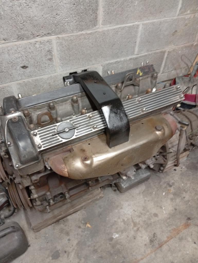 Moteur JAGUAR XJ6 4.2 l LesAnciennes.com