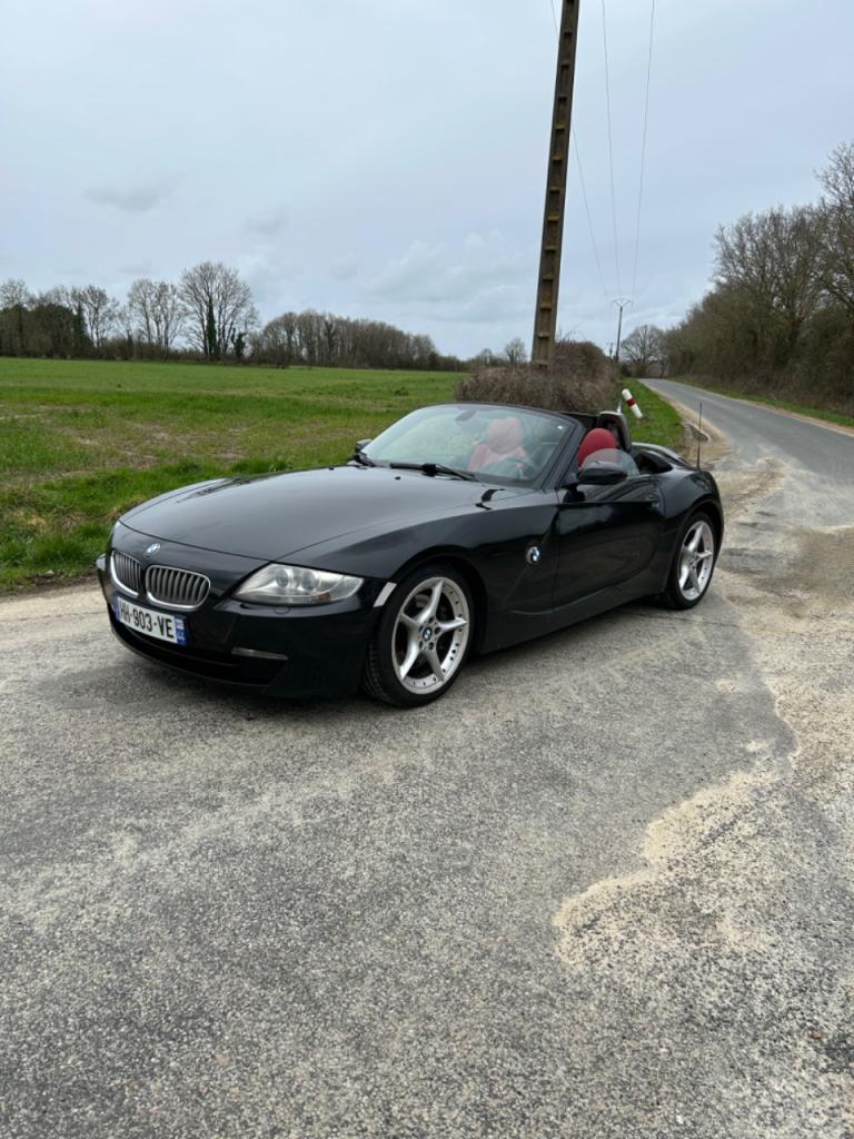 BMW Z4 3.0si - 2006 LesAnciennes.com