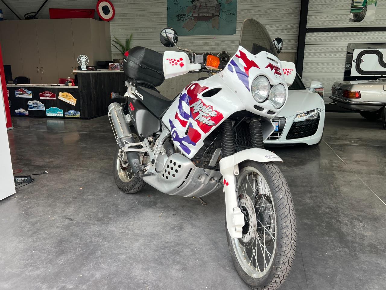 HONDA XRV 750 Africa Twin - 1998 LesAnciennes.com