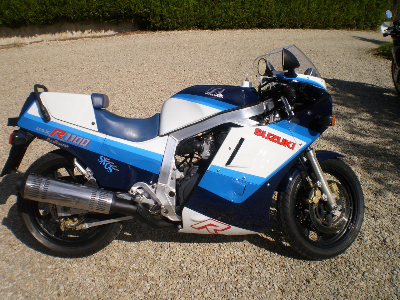 SUZUKI GSXR 1100 - 1987 LesAnciennes.com