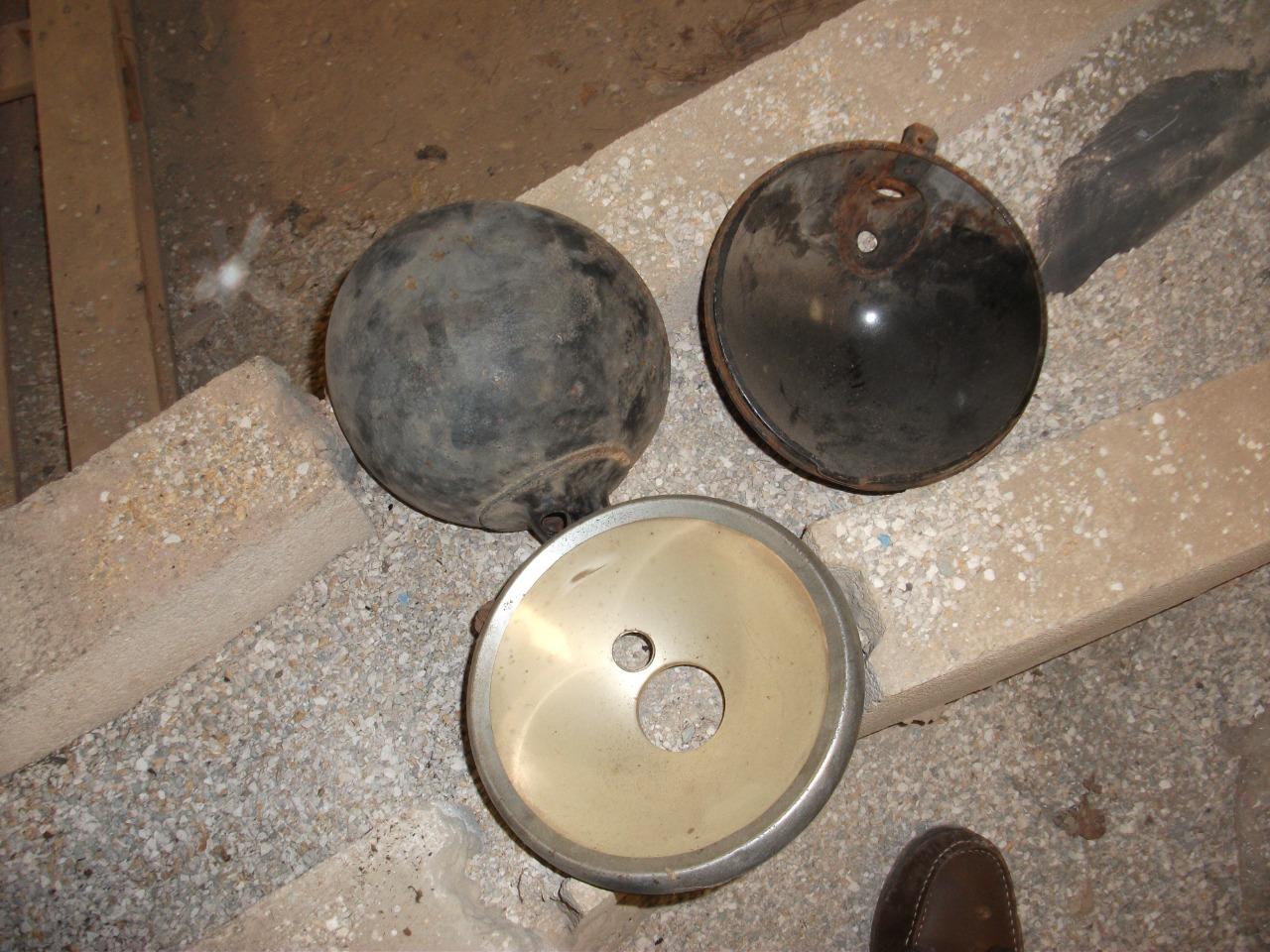 Optique de phare ROSENGART LR4 lr4n2 /lr4n2a LesAnciennes.com