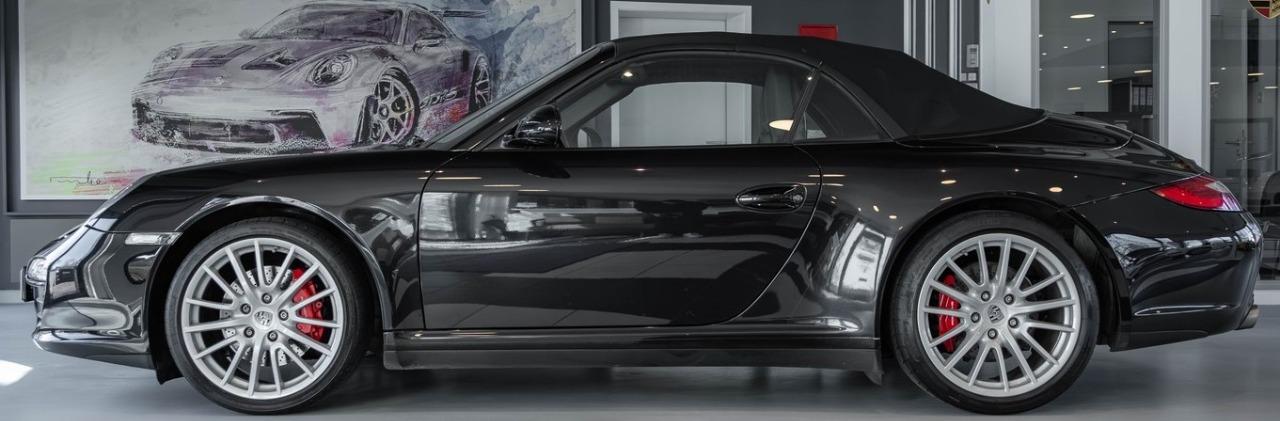 PORSCHE 911 Carrera 4S LesAnciennes.com