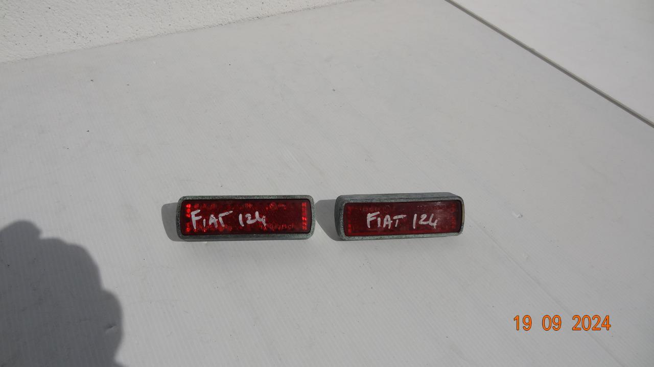 Réflecteurs FIAT 124 LesAnciennes.com