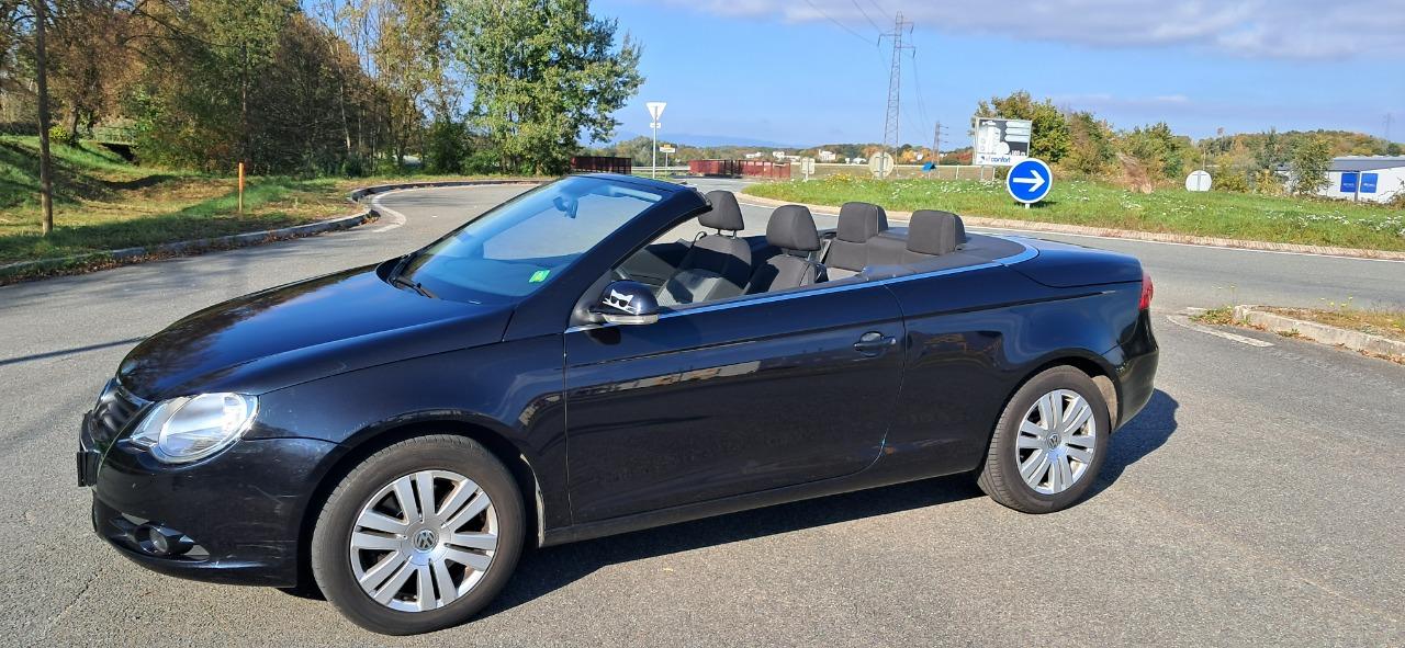 VOLKSWAGEN EOS cabriolet LesAnciennes.com