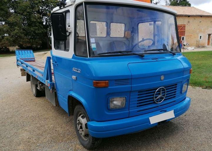 MERCEDES 407 D - 1980 LesAnciennes.com