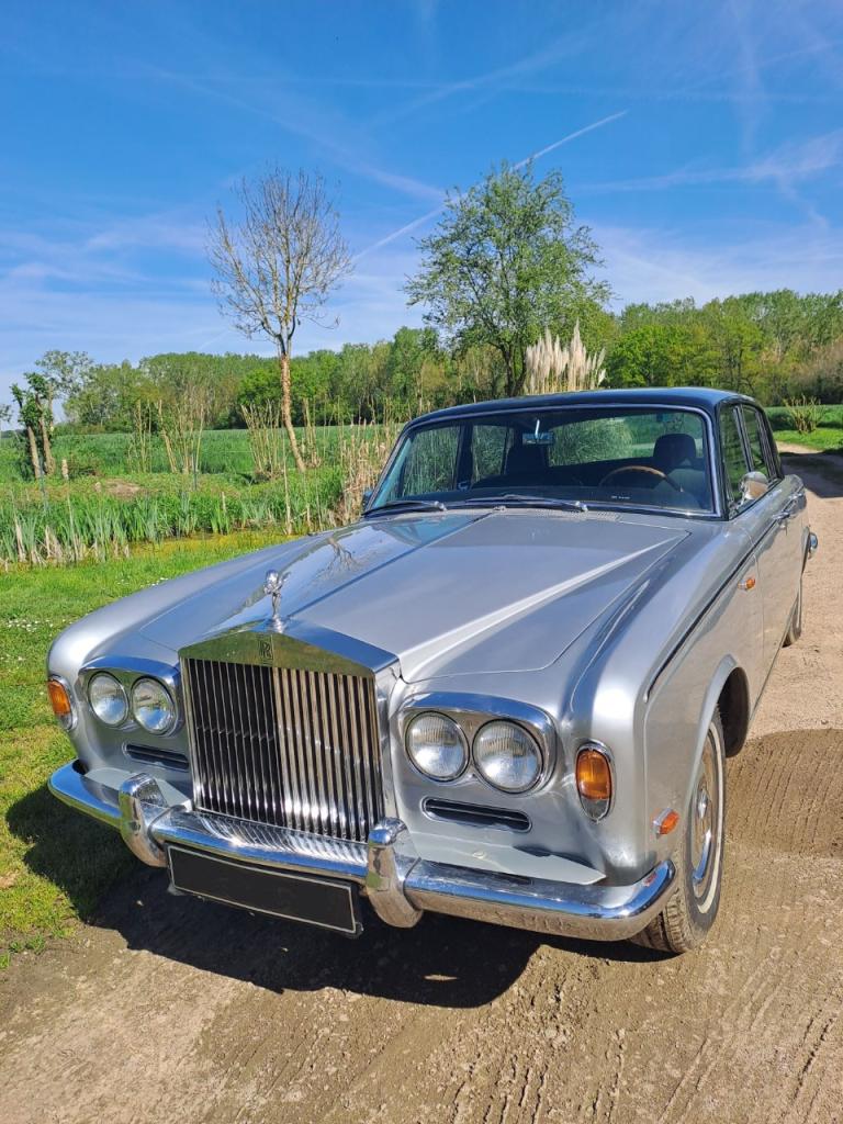 ROLLS ROYCE Silver Shadow - 1969 LesAnciennes.com