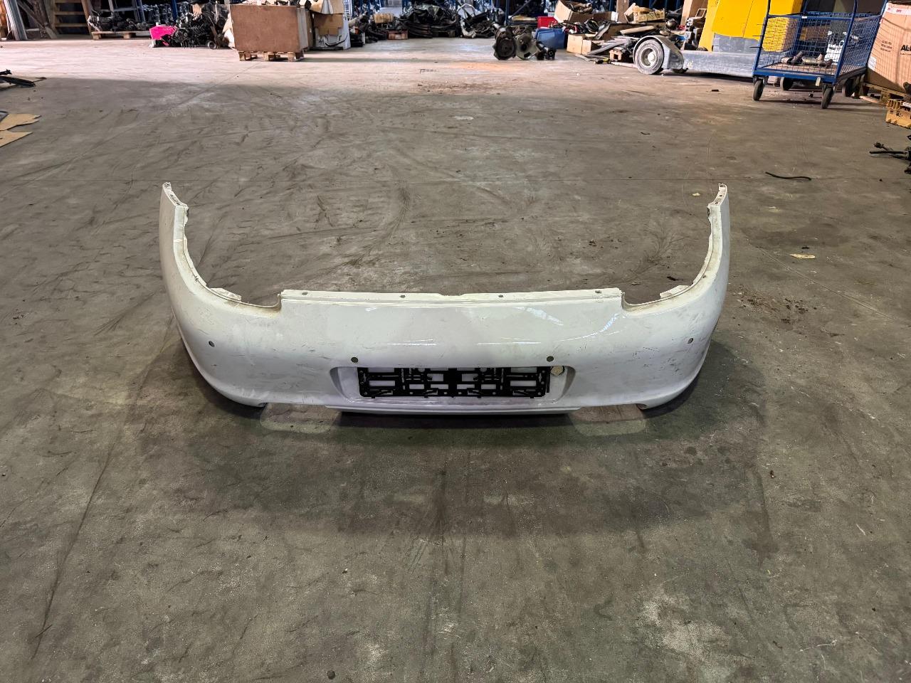 Pare-chocs arrière PORSCHE 911 996 997 LesAnciennes.com