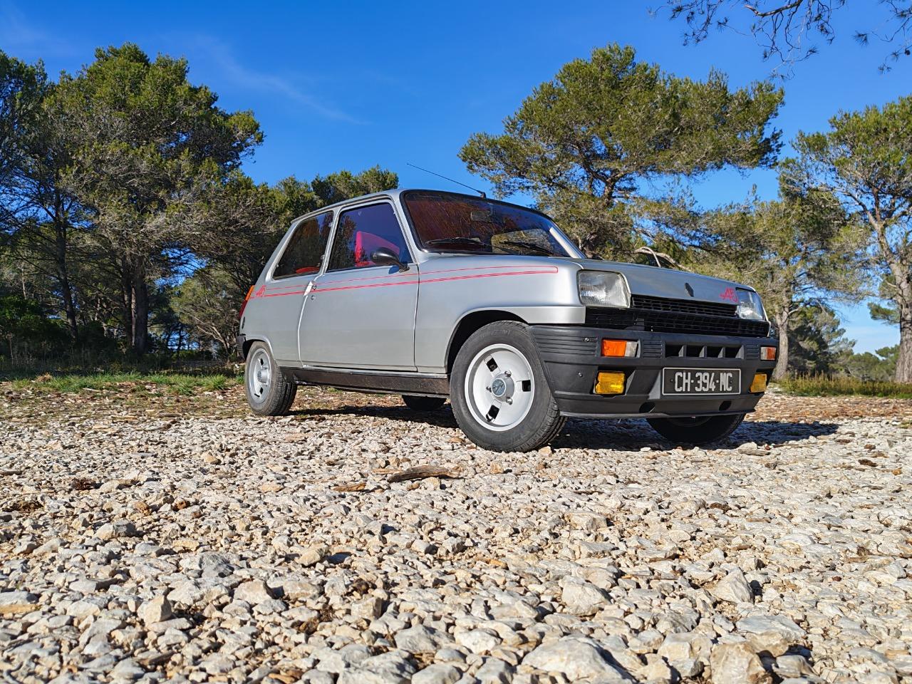 RENAULT 5 (R5) r5 alpine - 1981 LesAnciennes.com