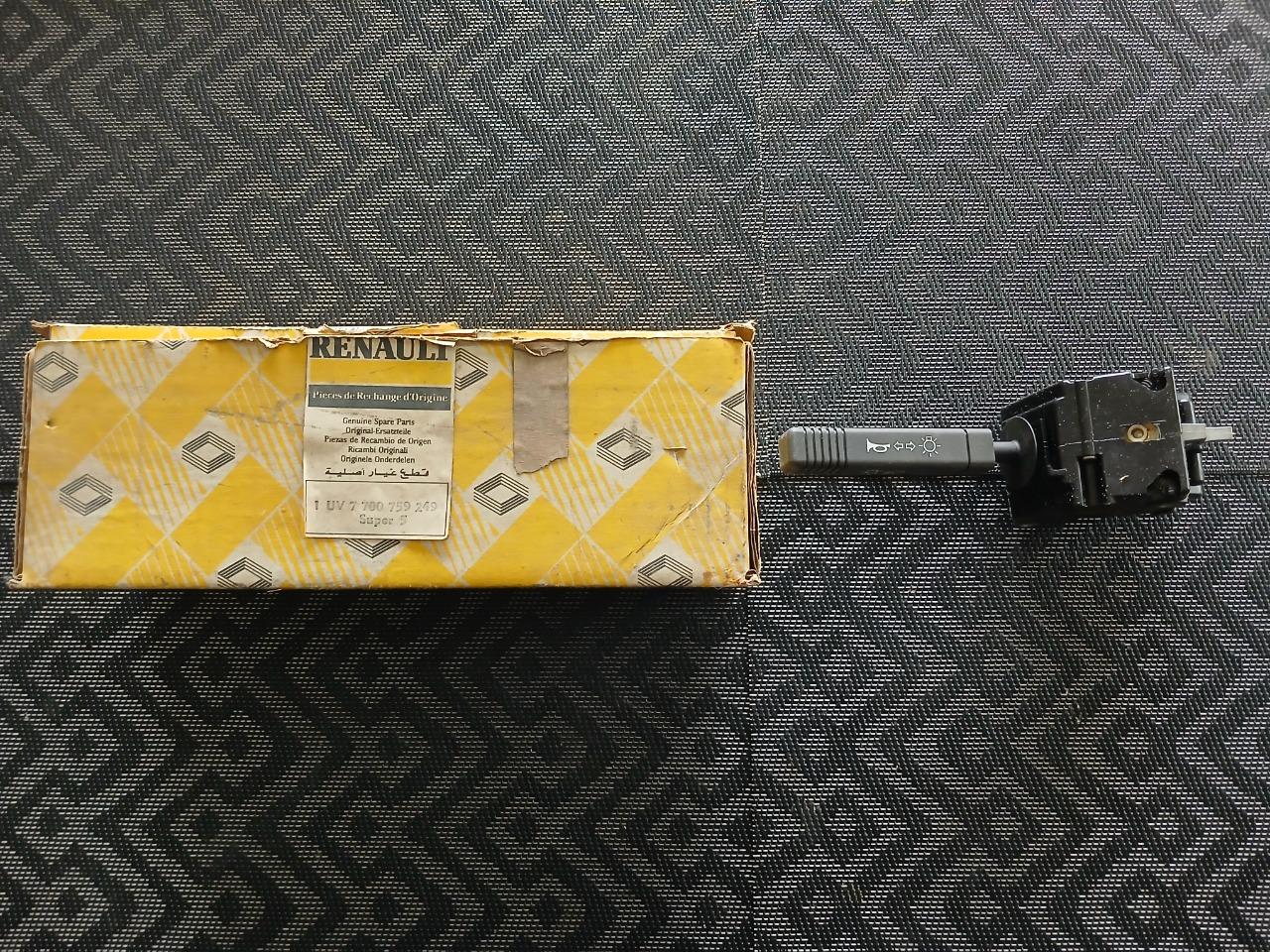 Commodo de phares RENAULT Super 5 LesAnciennes.com