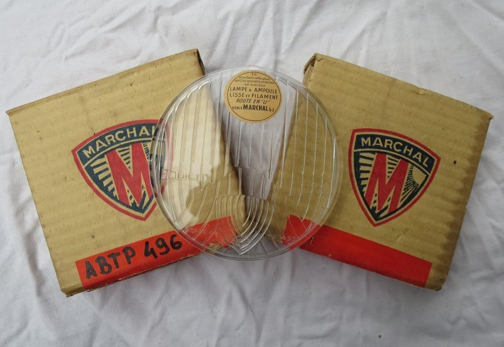 Verres de phares PANHARD Dyna LesAnciennes.com