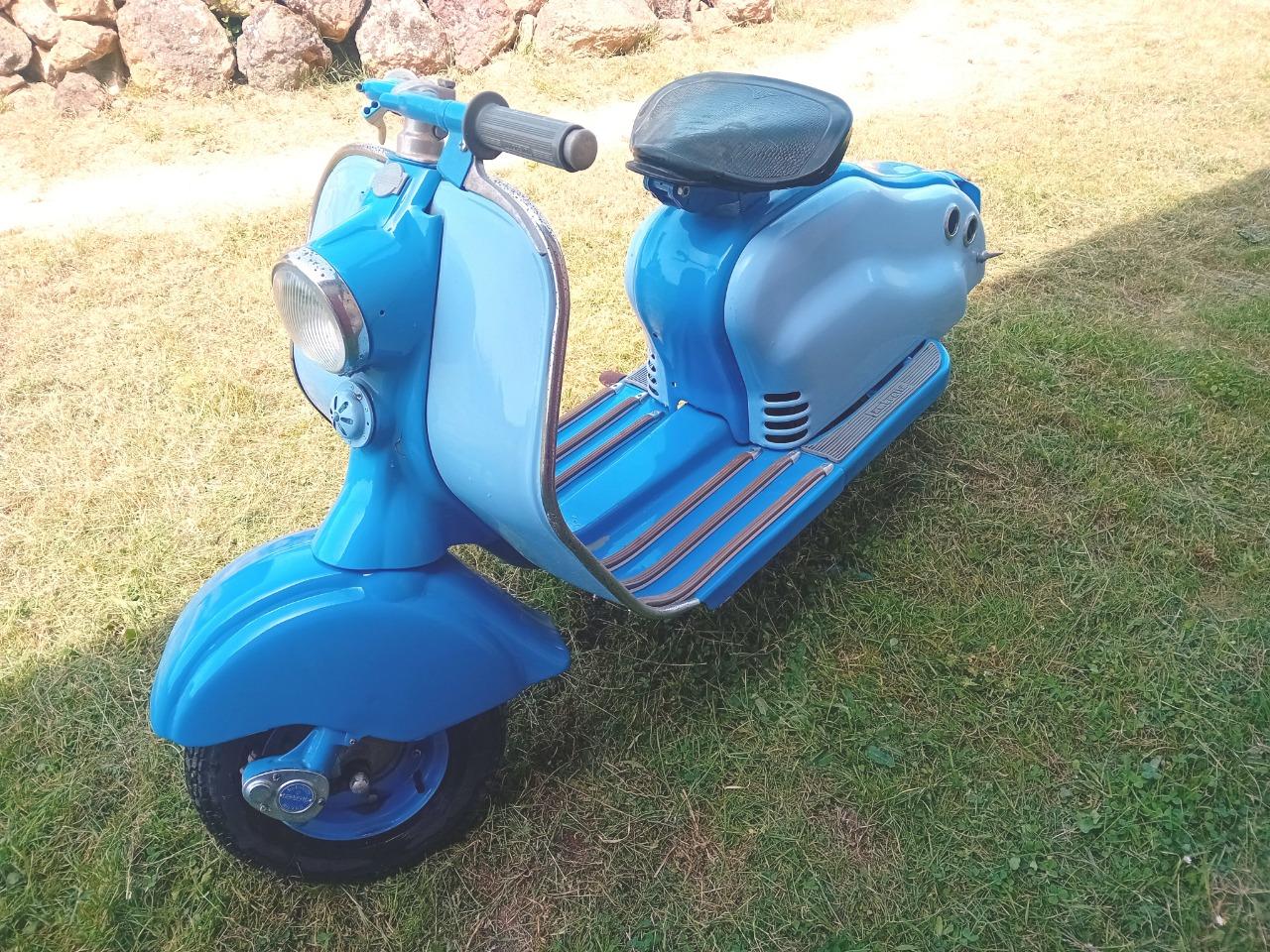 LAMBRETTA LD 125 - 1953 LesAnciennes.com