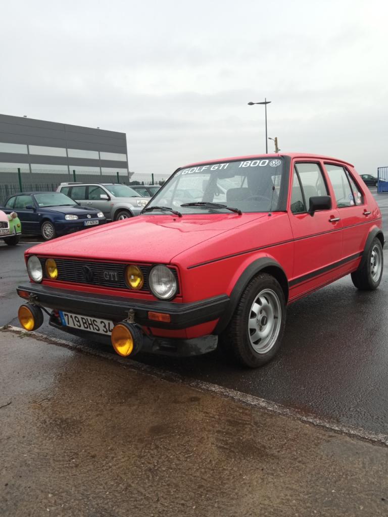 VOLKSWAGEN Golf Gti - 1983 LesAnciennes.com