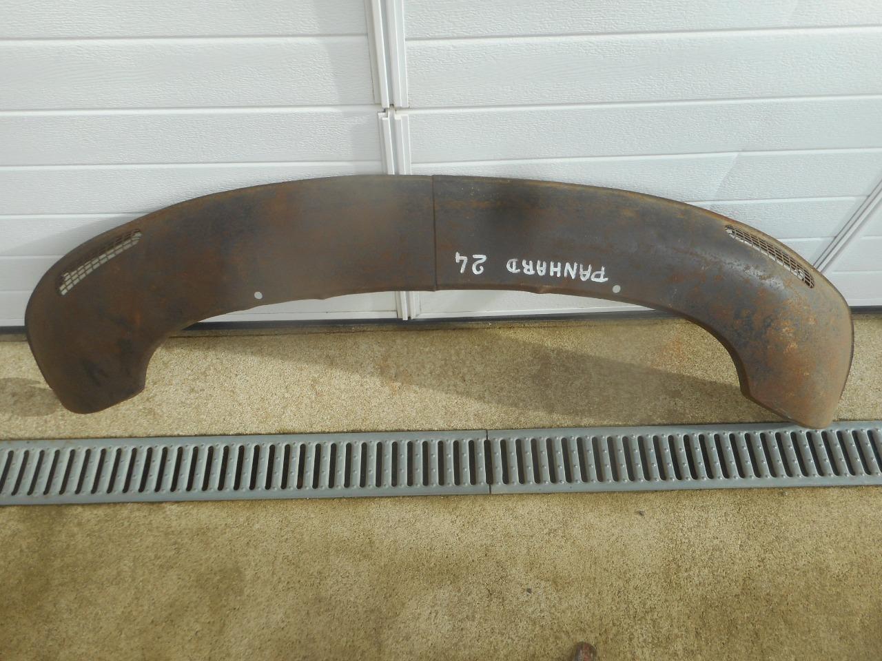 Jupe avant neuve de PANHARD 24 LesAnciennes.com
