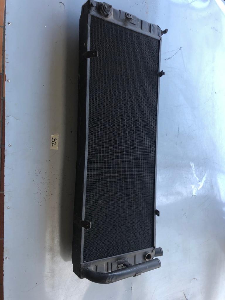 Radiateur pour Lamborghini Urraco LesAnciennes.com