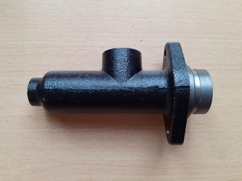 Maître cylindre CITROEN Traction LesAnciennes.com