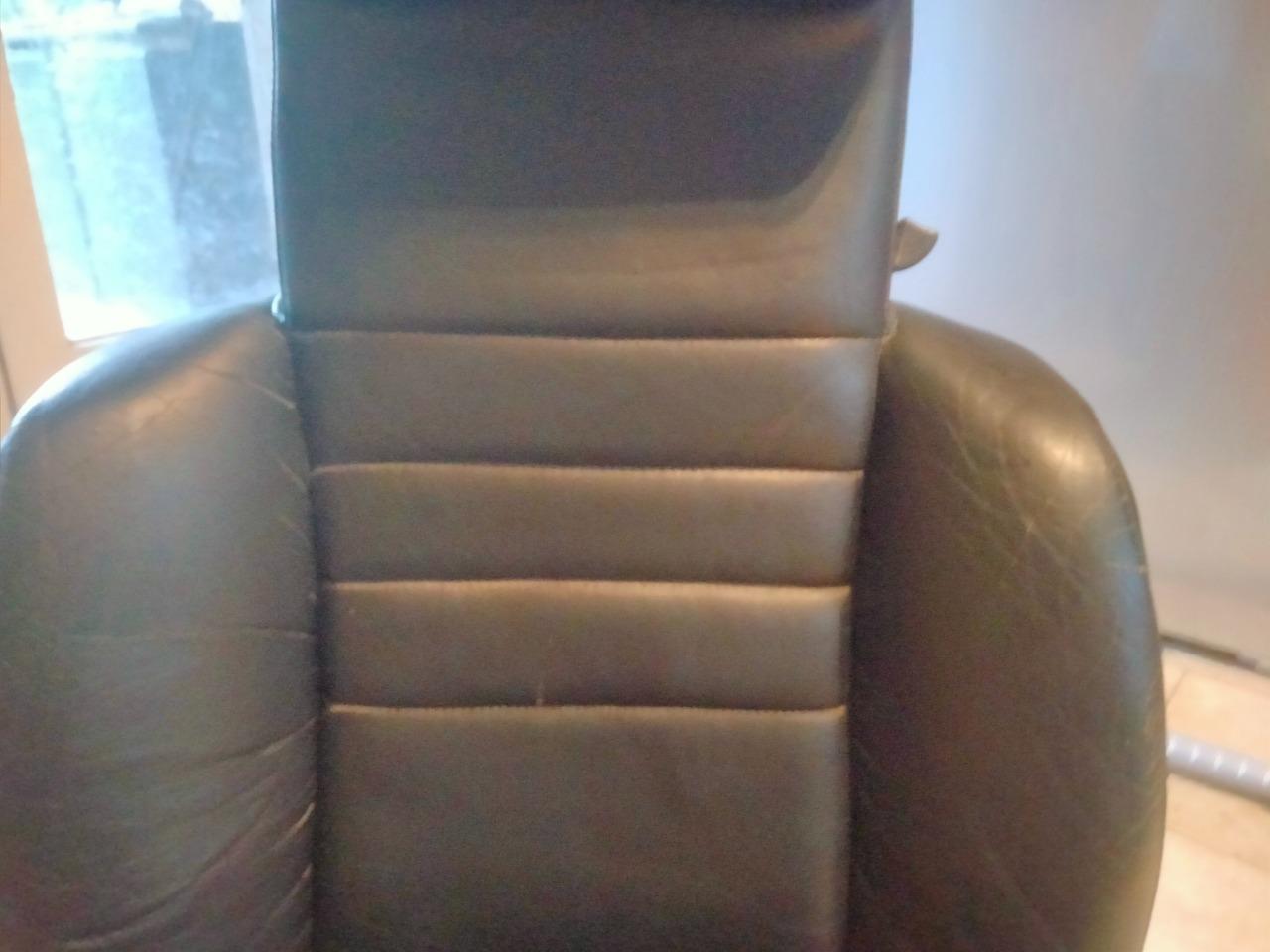 Siège avg ALPINE RENAULT A610 GTA LesAnciennes.com