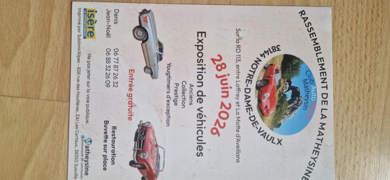 Exposition Auto Moto Rétro de Collection et Prestige LesAnciennes.com