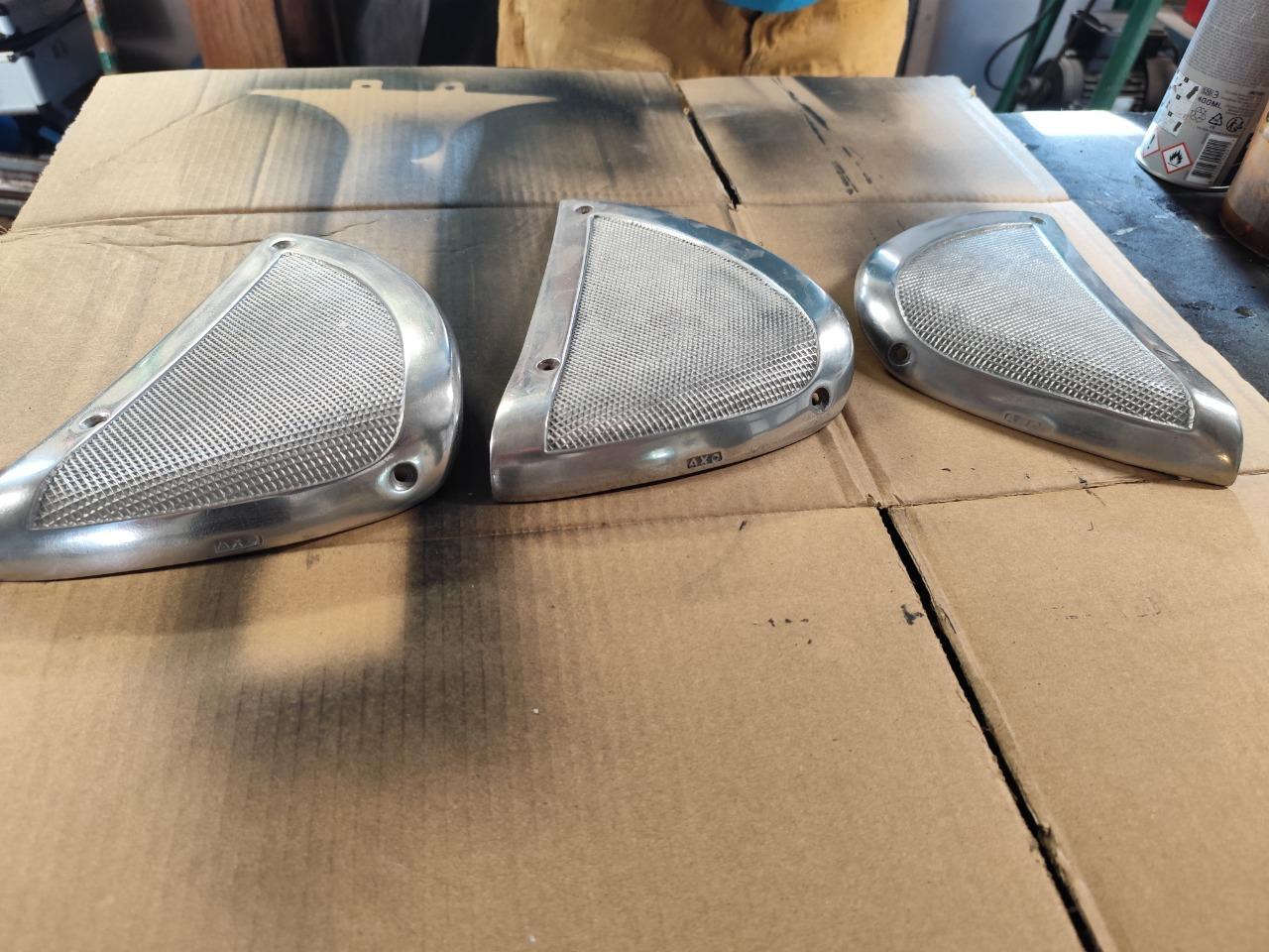 Lots de pièces CITROEN Traction 11 BL LesAnciennes.com