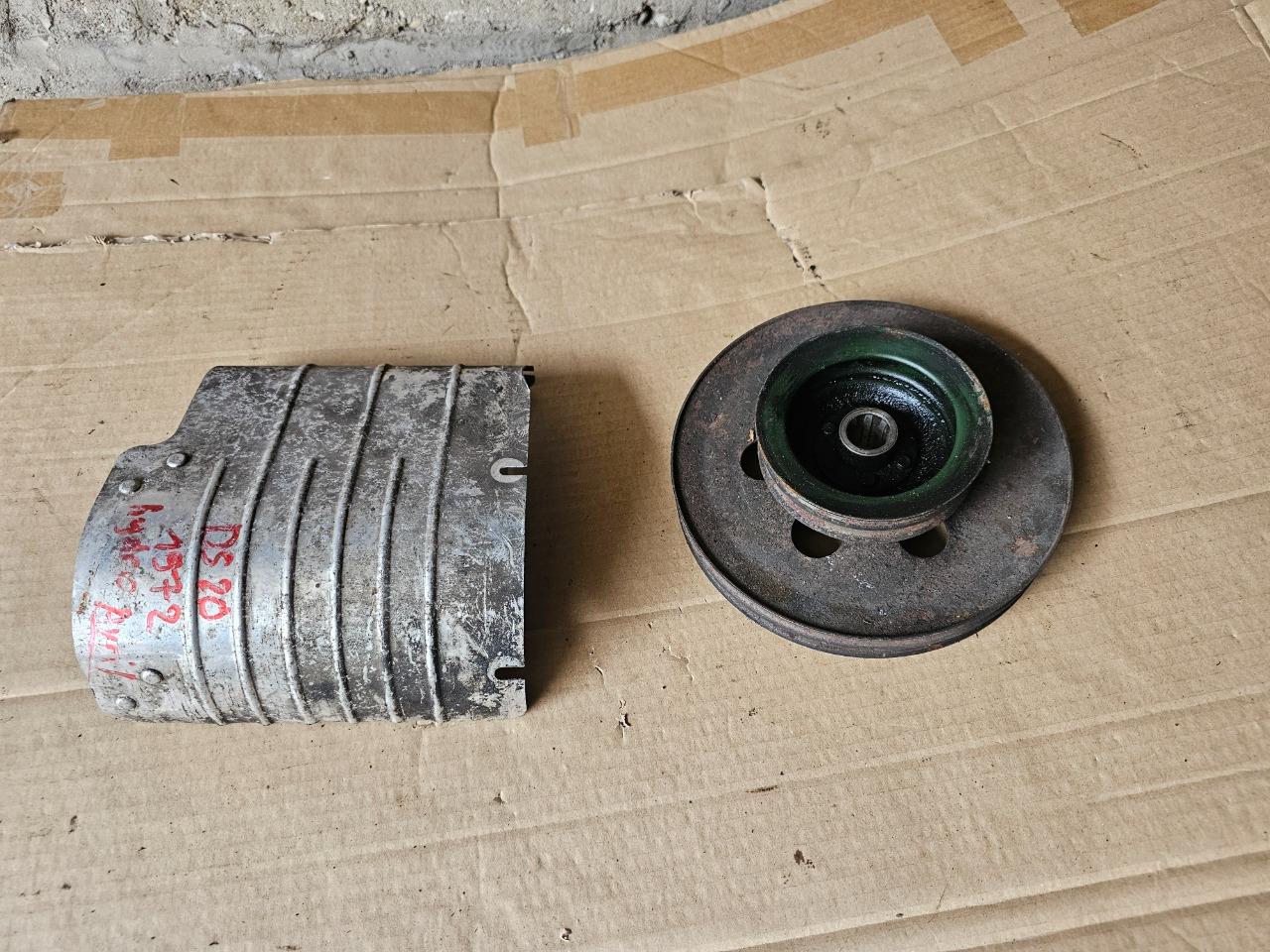 Poulie et ecran démarreur CITROEN DS LesAnciennes.com