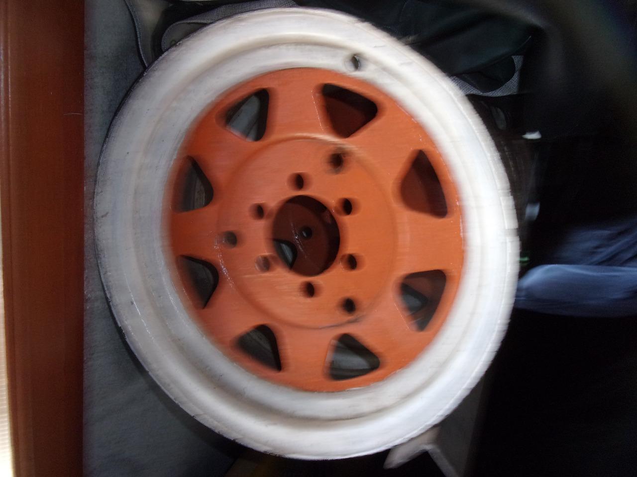 Jantes RENAULT 12 (R12) LesAnciennes.com