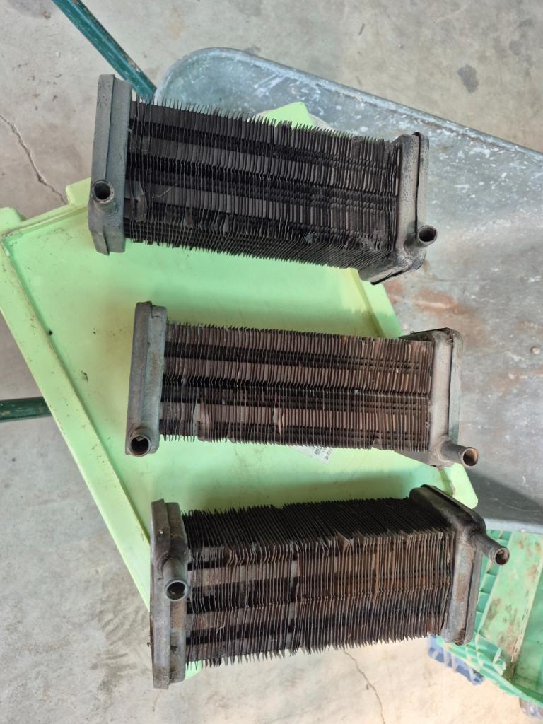 Radiateur MG MGB LesAnciennes.com