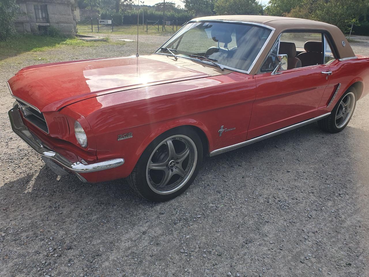 FORD Mustang COUPE - 1965 LesAnciennes.com