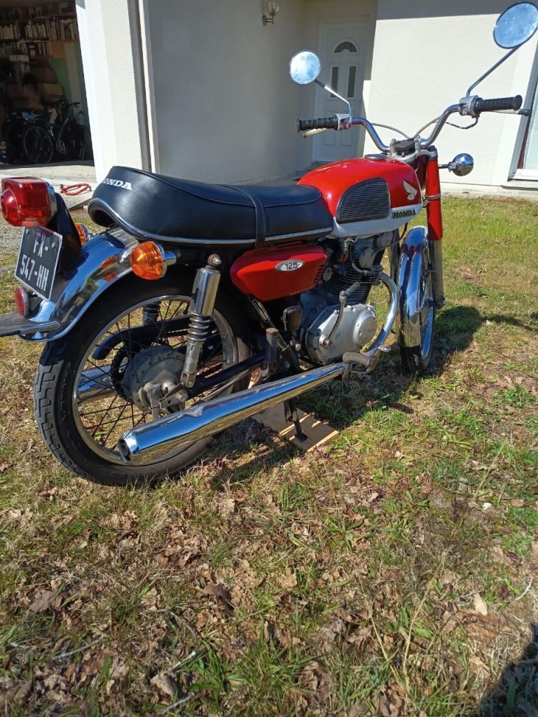 HONDA CB 125 Twin - 1971 LesAnciennes.com