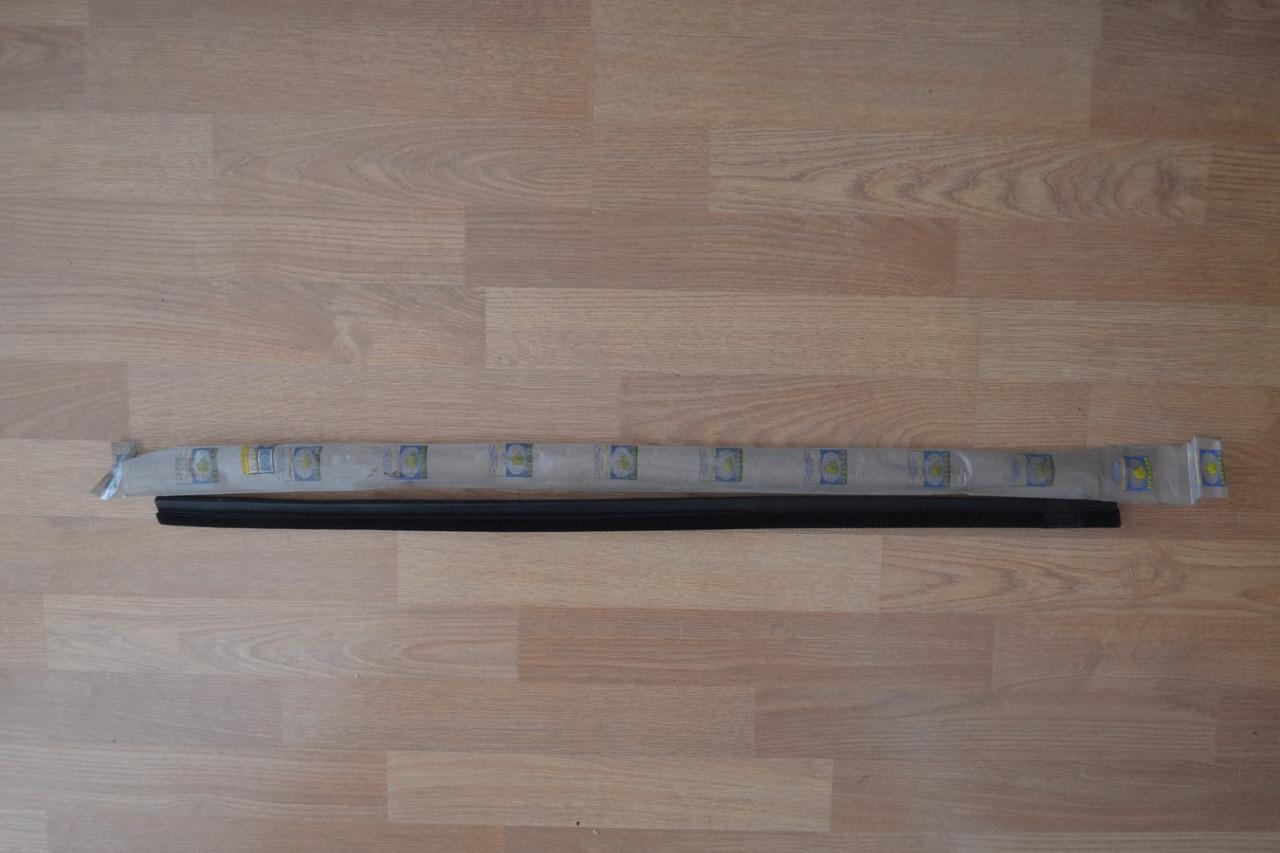 Joint ext. de porte PEUGEOT 504 LesAnciennes.com