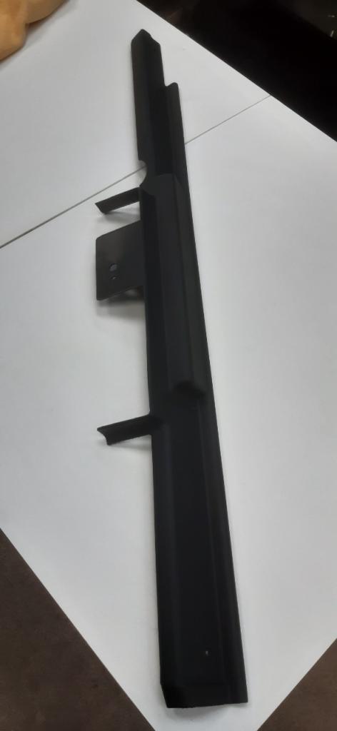 Garniture de marche intérieure AVD Renault 5 LesAnciennes.com