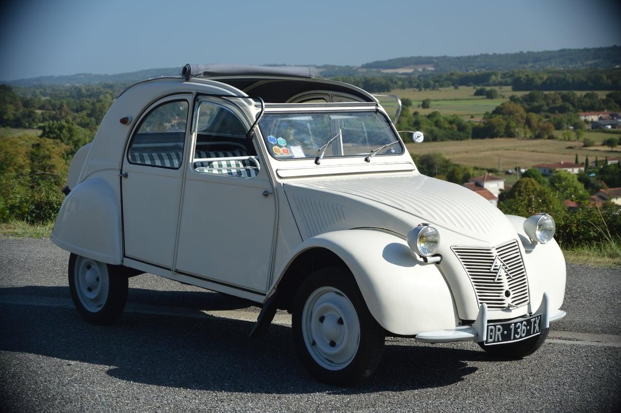 Citroën 2CV AZ de 1955 LesAnciennes.com