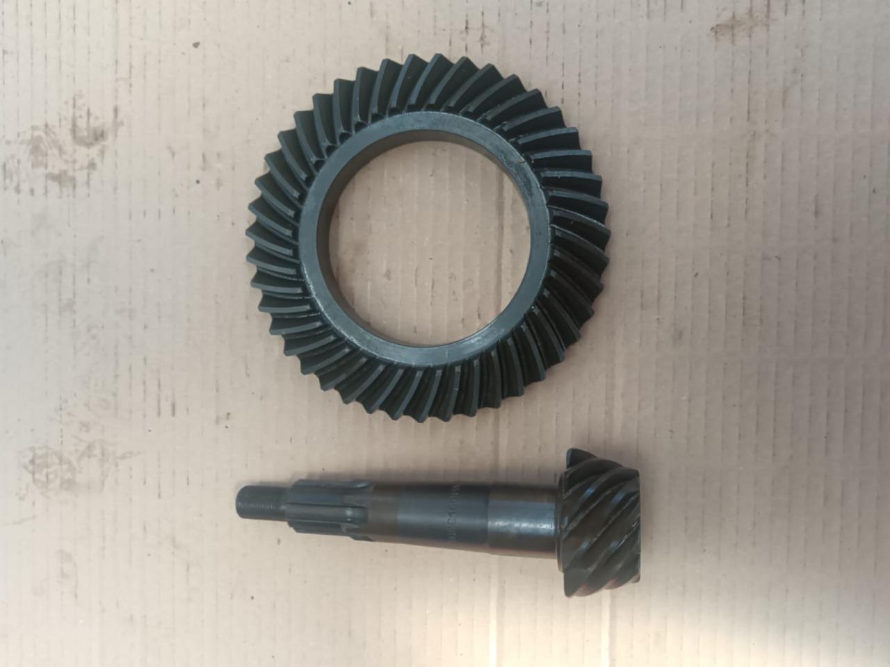 Couple conique pour différentiel Osca 1600 LesAnciennes.com