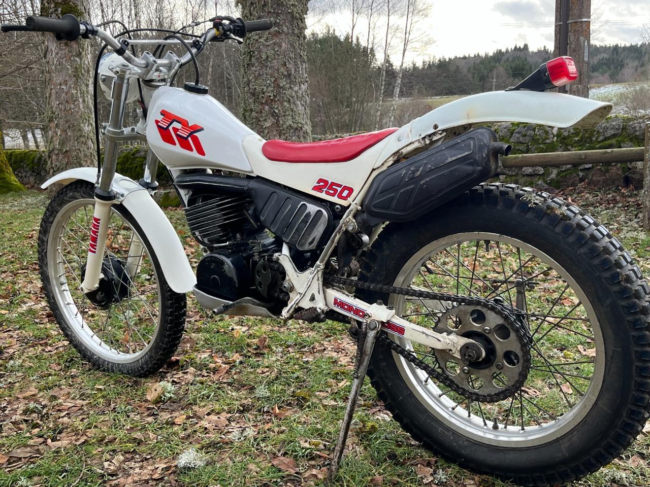 YAMAHA TY 250 59 N - 1988 LesAnciennes.com