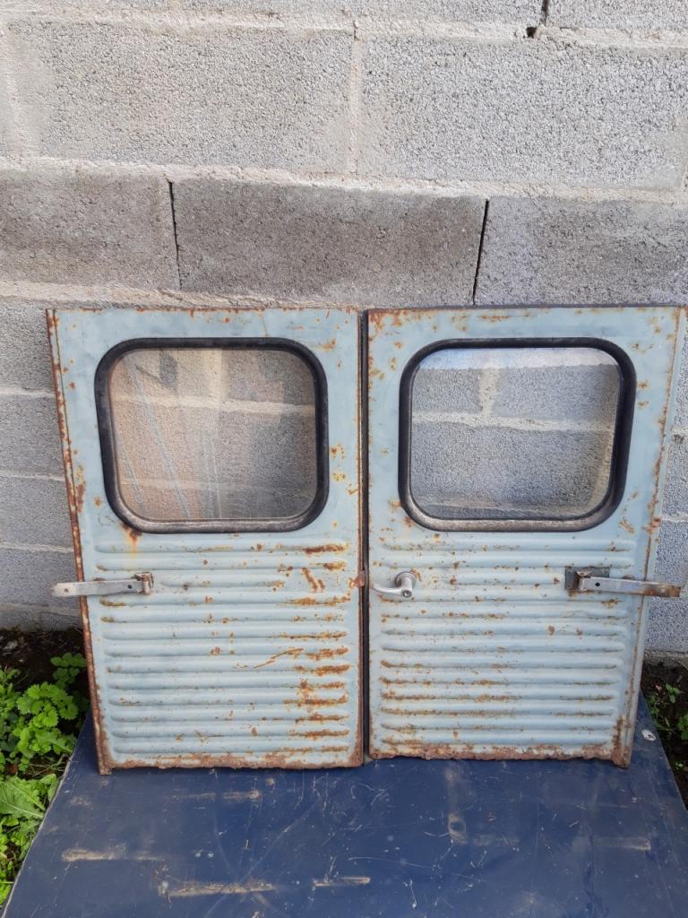 Portes CITROEN 2CV LesAnciennes.com