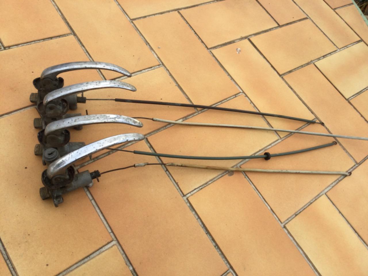 Pièces RENAULT 4CV LesAnciennes.com