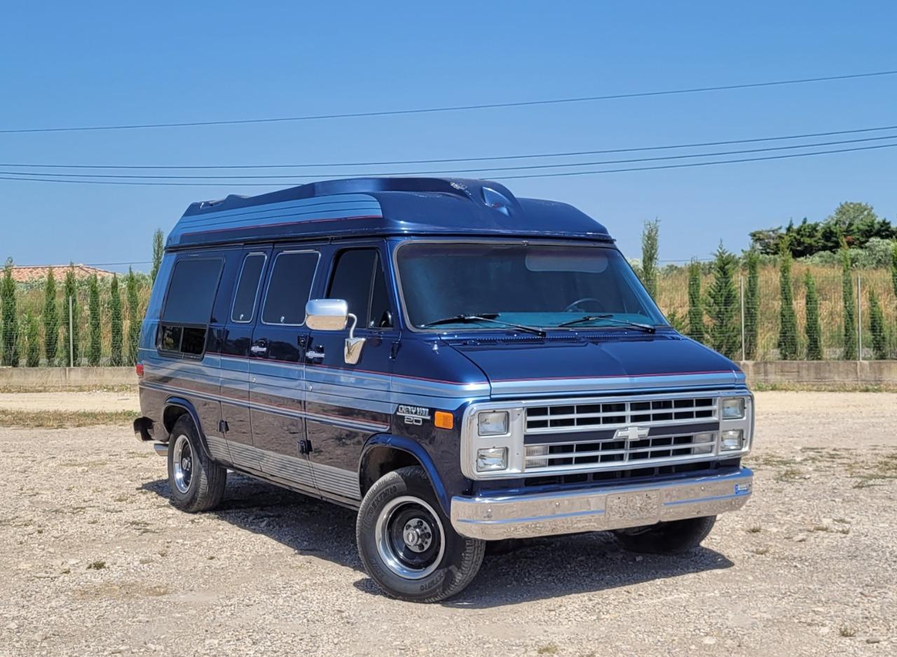 CHEVROLET Chevy G20 - 1991 LesAnciennes.com