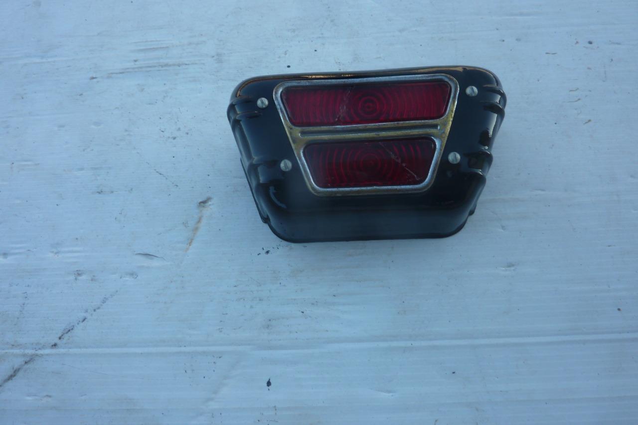 Dessus de feu de male SIMCA 8 simca 6 LesAnciennes.com