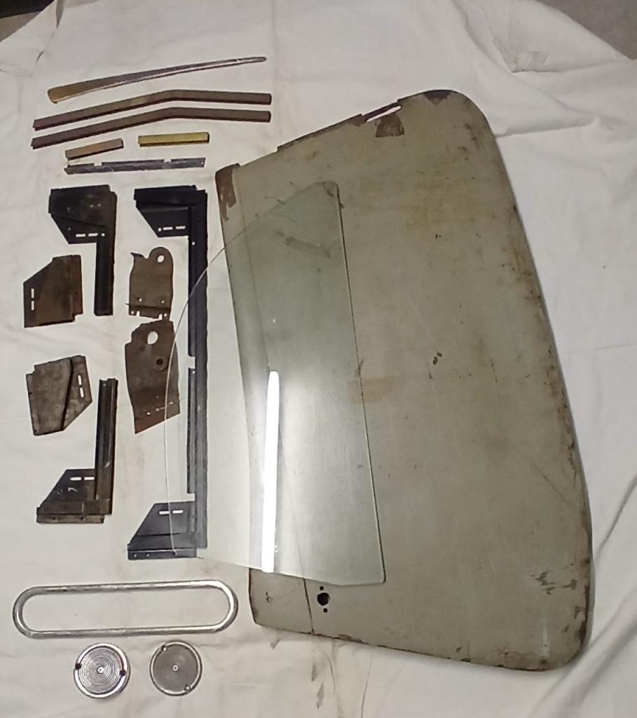 LOT PIECES CITROEN TRACTION CABRIOLET LesAnciennes.com