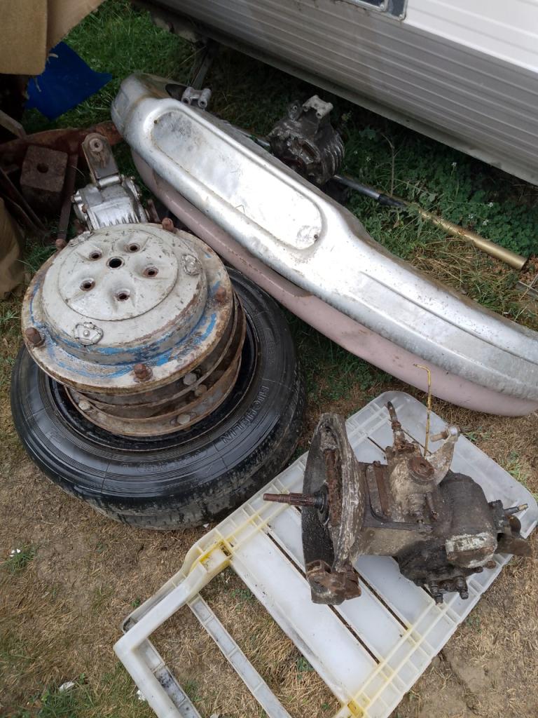 Parechoc PANHARD PL 17 LesAnciennes.com