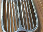 image_0-Grille de calandre BMW 2002 E10