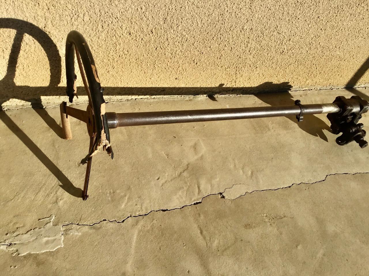 Colonne de direction INCONNUE inconnu LesAnciennes.com