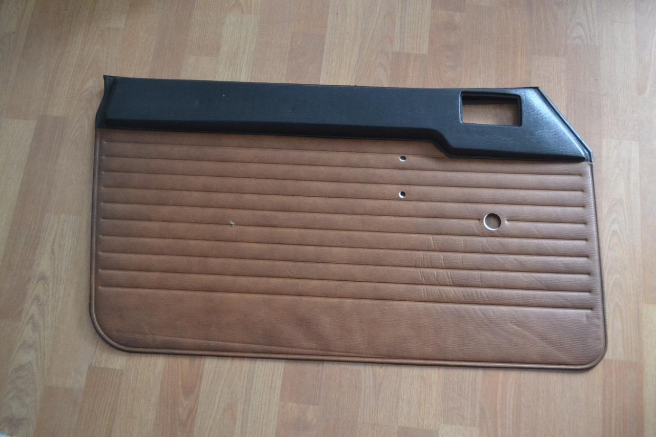 Panneau porte AV G PEUGEOT 504, neuf LesAnciennes.com