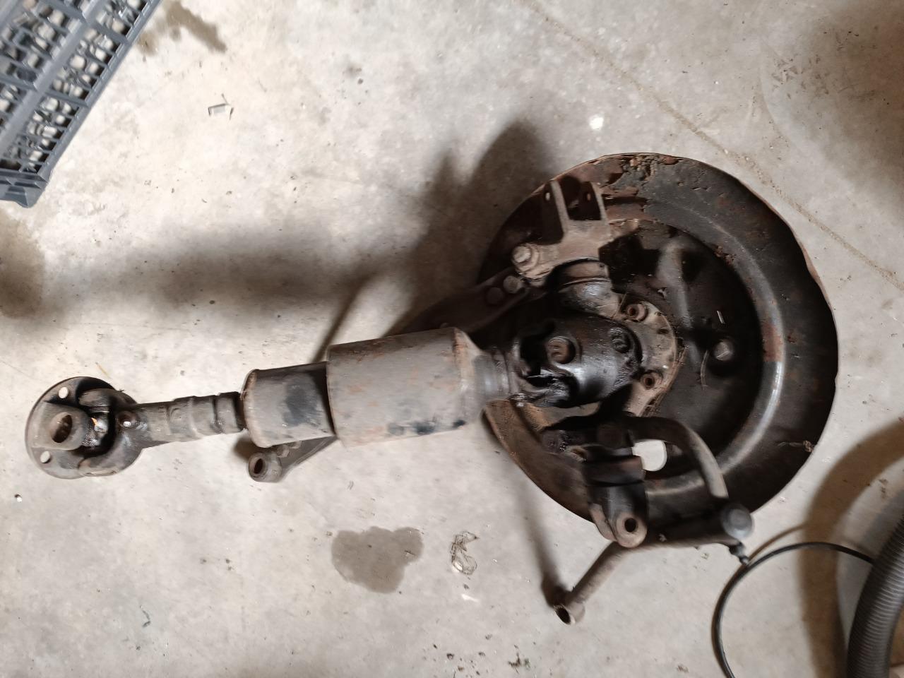 1/2 train avant LesAnciennes.com