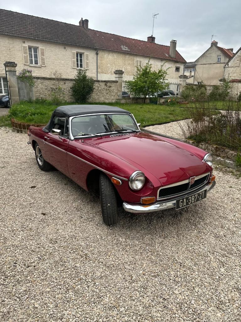 MG MGB - 1974 LesAnciennes.com