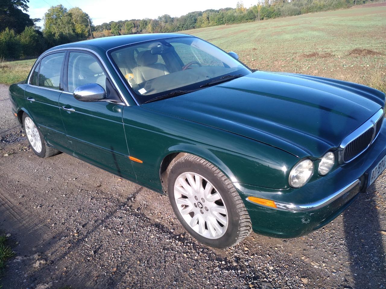 JAGUAR XJ8 V8 4.2 L - 2003 LesAnciennes.com
