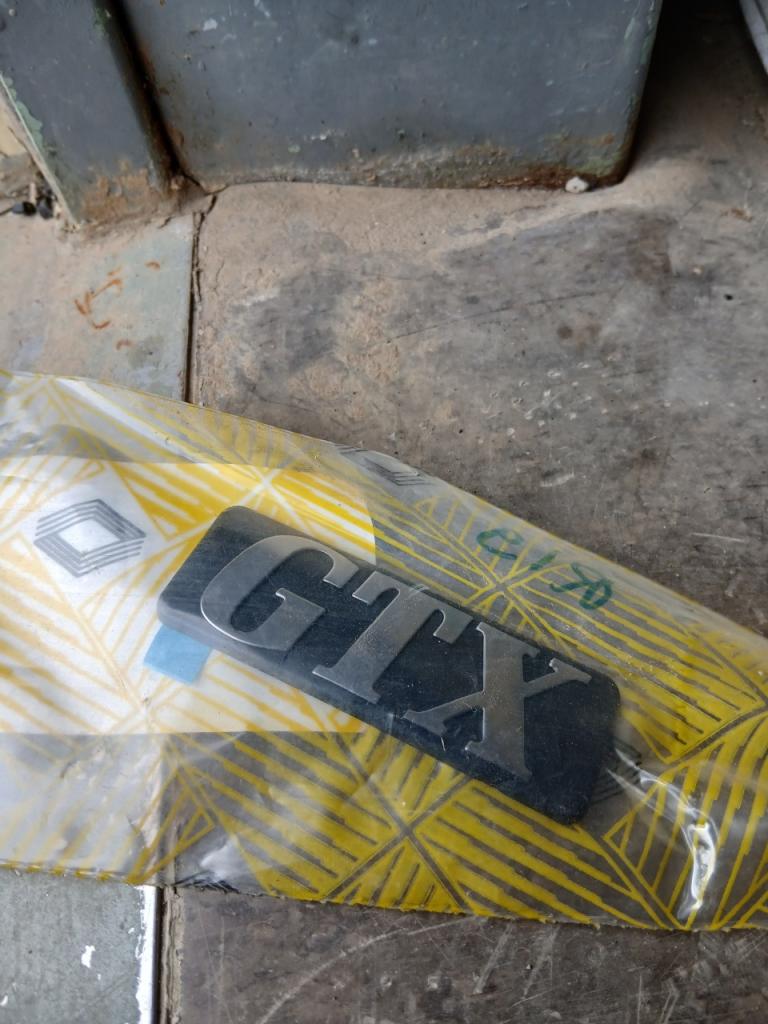 Logo RENAULT 19 (R19) LesAnciennes.com