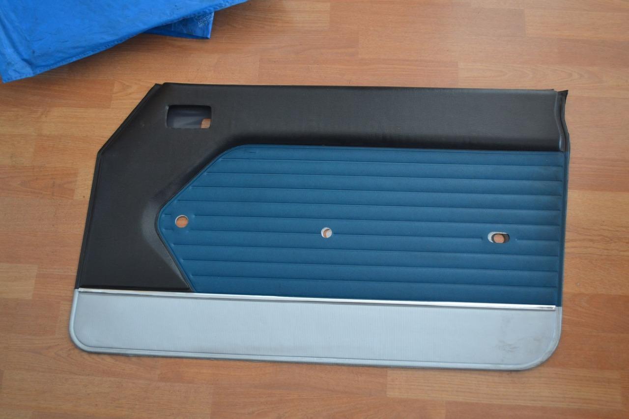 Panneau porte AV DT, PEUGEOT 504, neuf LesAnciennes.com