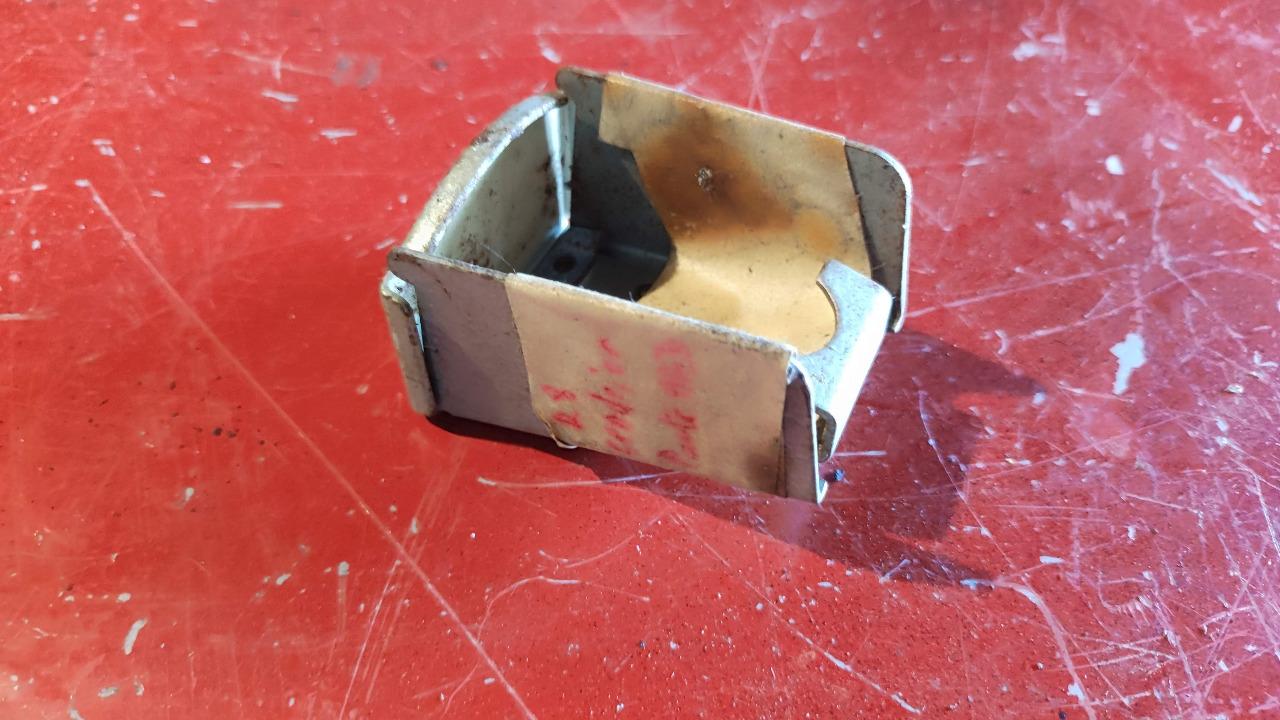 Cendrier porte ARD Renault R8 LesAnciennes.com